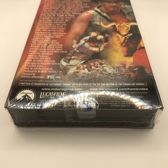 Indiana Jones and the temple of doom VHS  + Peacock Eye Sealed NEW Collectible - Picture 4 of 14